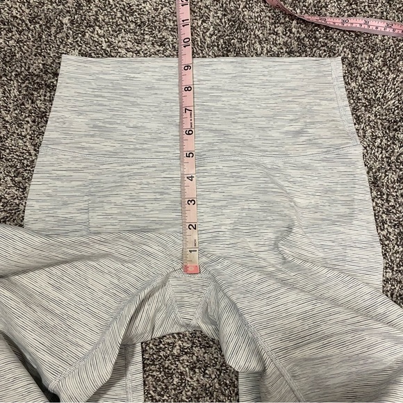 Lululemon Wunder Under HR Tight 25” White Legging Women’s 6 - Picture 7 of 8